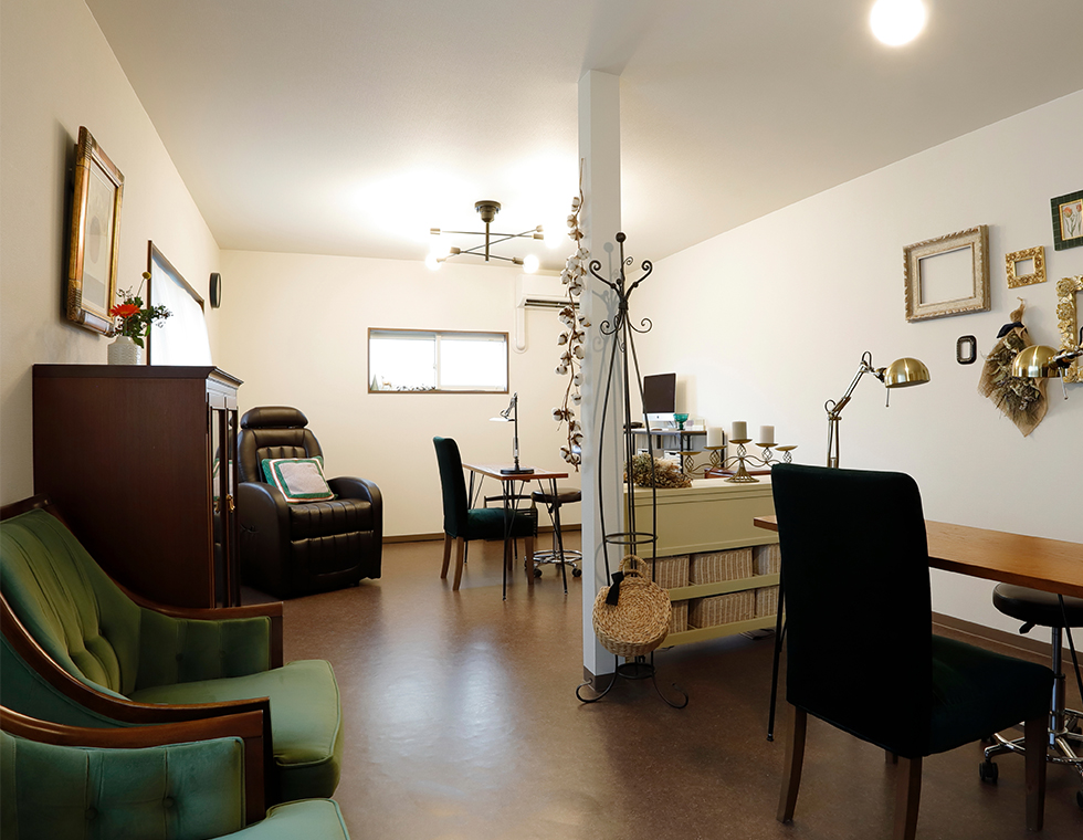 ネイルサロン「Drop」店内の様子